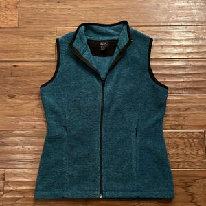 Alps Women’s Lightweight Fleece Vest
